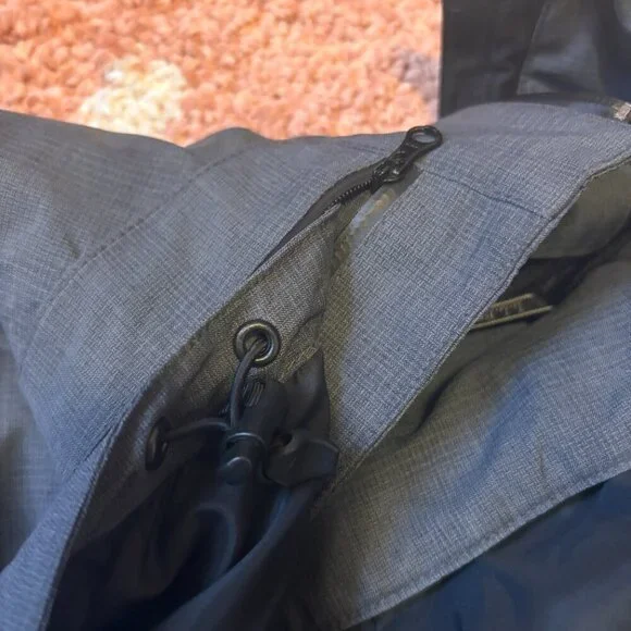 L.L.Bean Jacket #293815 Mens Size XXL Regular Gray - Packable Hood - Lined/Zip - Picture 5 of 6